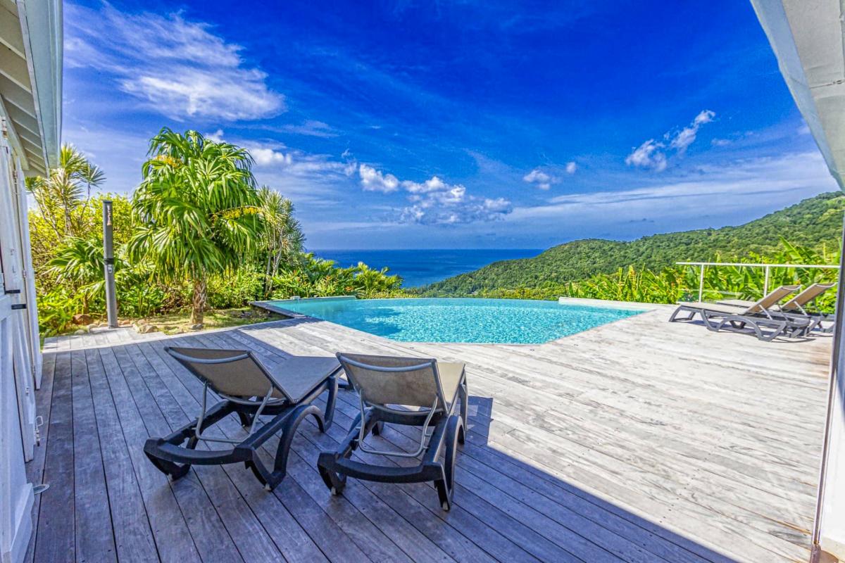 26. Location villa vue mer piscine Deshaies Guadeloupe_Vue Mer des Caraibes
